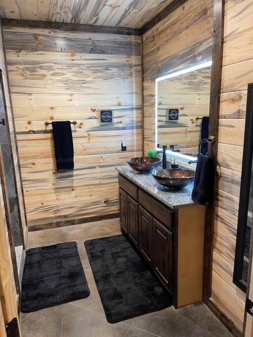 The Big Tex Luxury Cabin Is Epic Broken Bow Extérieur photo