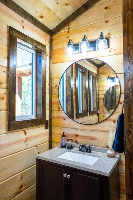 The Big Tex Luxury Cabin Is Epic Broken Bow Extérieur photo