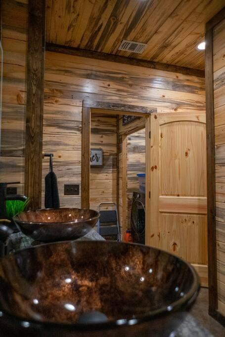 The Big Tex Luxury Cabin Is Epic Broken Bow Extérieur photo