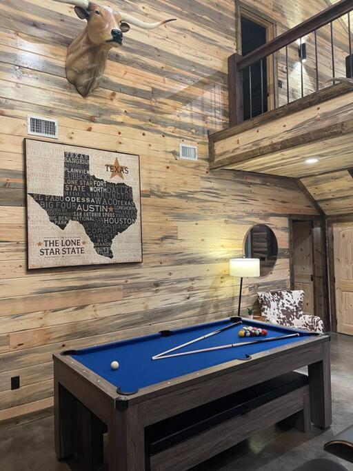The Big Tex Luxury Cabin Is Epic Broken Bow Extérieur photo