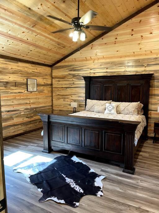The Big Tex Luxury Cabin Is Epic Broken Bow Extérieur photo