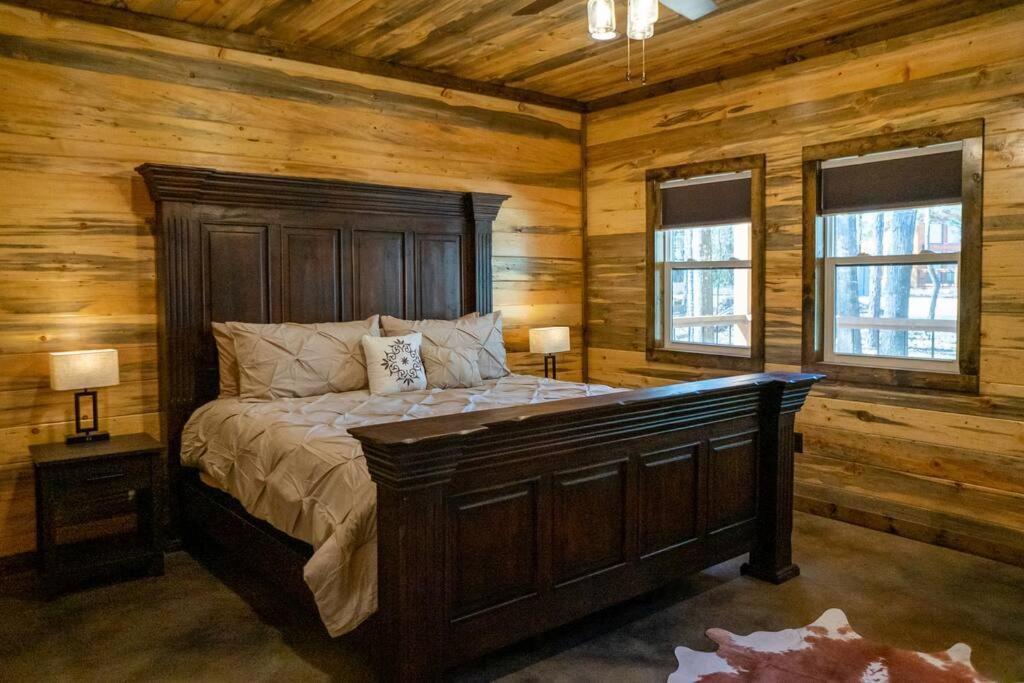 The Big Tex Luxury Cabin Is Epic Broken Bow Extérieur photo